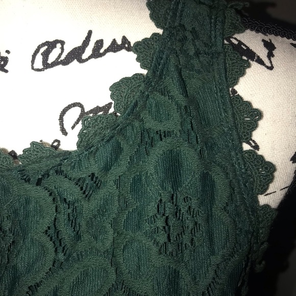 City Studio Lace Dress - Picture 4 of 8